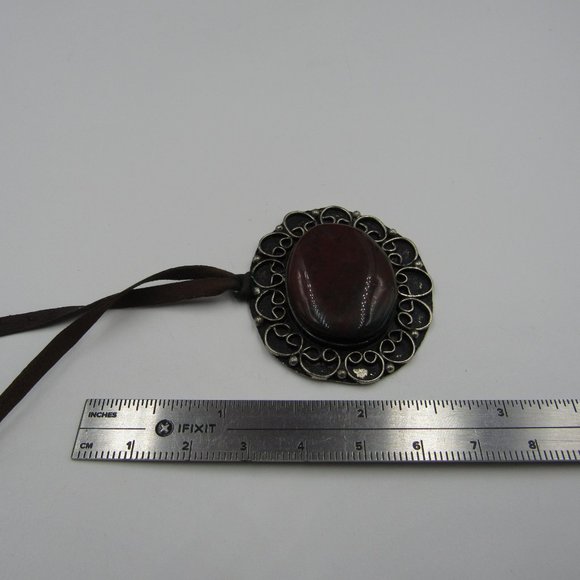 17" Leather Cord Stone Pendant Necklace Vintage - Picture 4 of 5